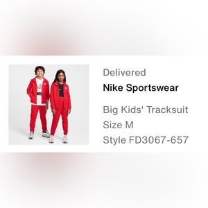 NWOT Youth Nike Tracksuit Sz M